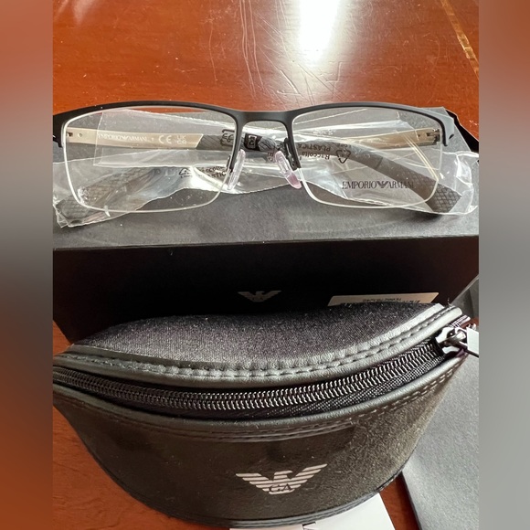 Emporio Armani Metal frame - Picture 1 of 6